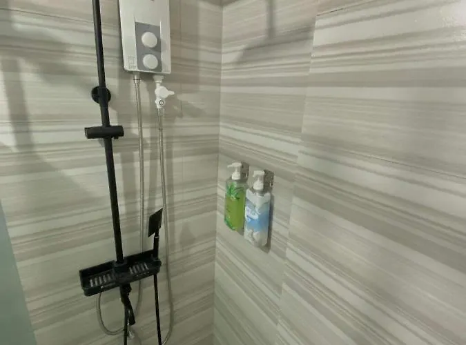 The Pad Staycation 2br With Ps4, Netflix, Wifi Manila